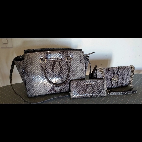 Michael Kors Python Satchel - Picture 2 of 2